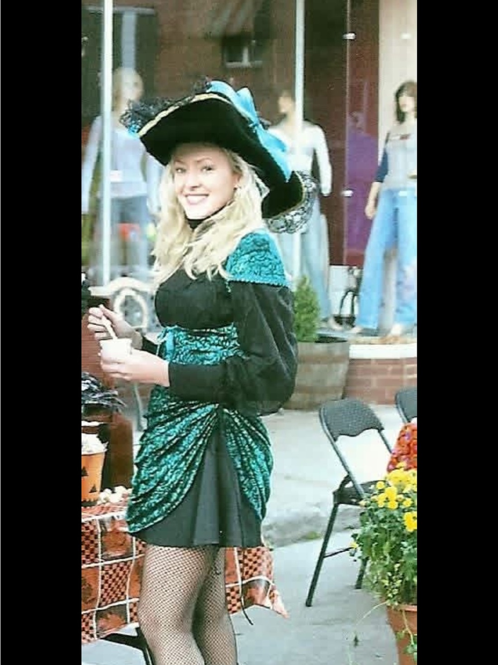 Leg Avenue Teal and Black Velvet Pirate Costume